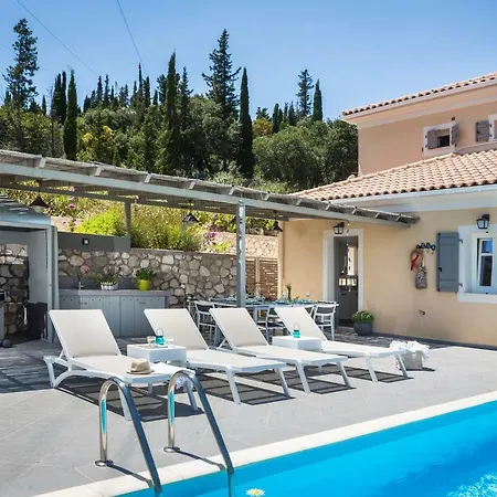 Villa Andromahi - A Spectacular Summer